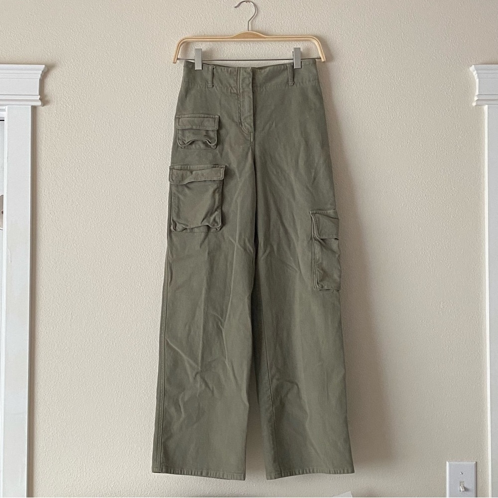 Aritzia Wilfred Free Green Cargo High Waisted Pants Size 2 - Picture 1 of 5